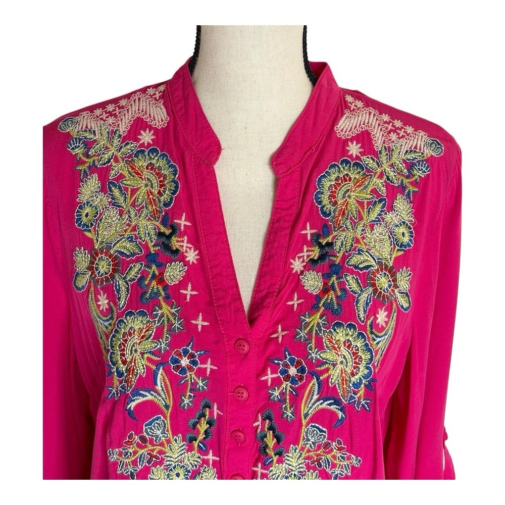 ANTHROPOLOGIE Luna Moon Pink Embroidered Popover Shirt Top Size M - Picture 2 of 16